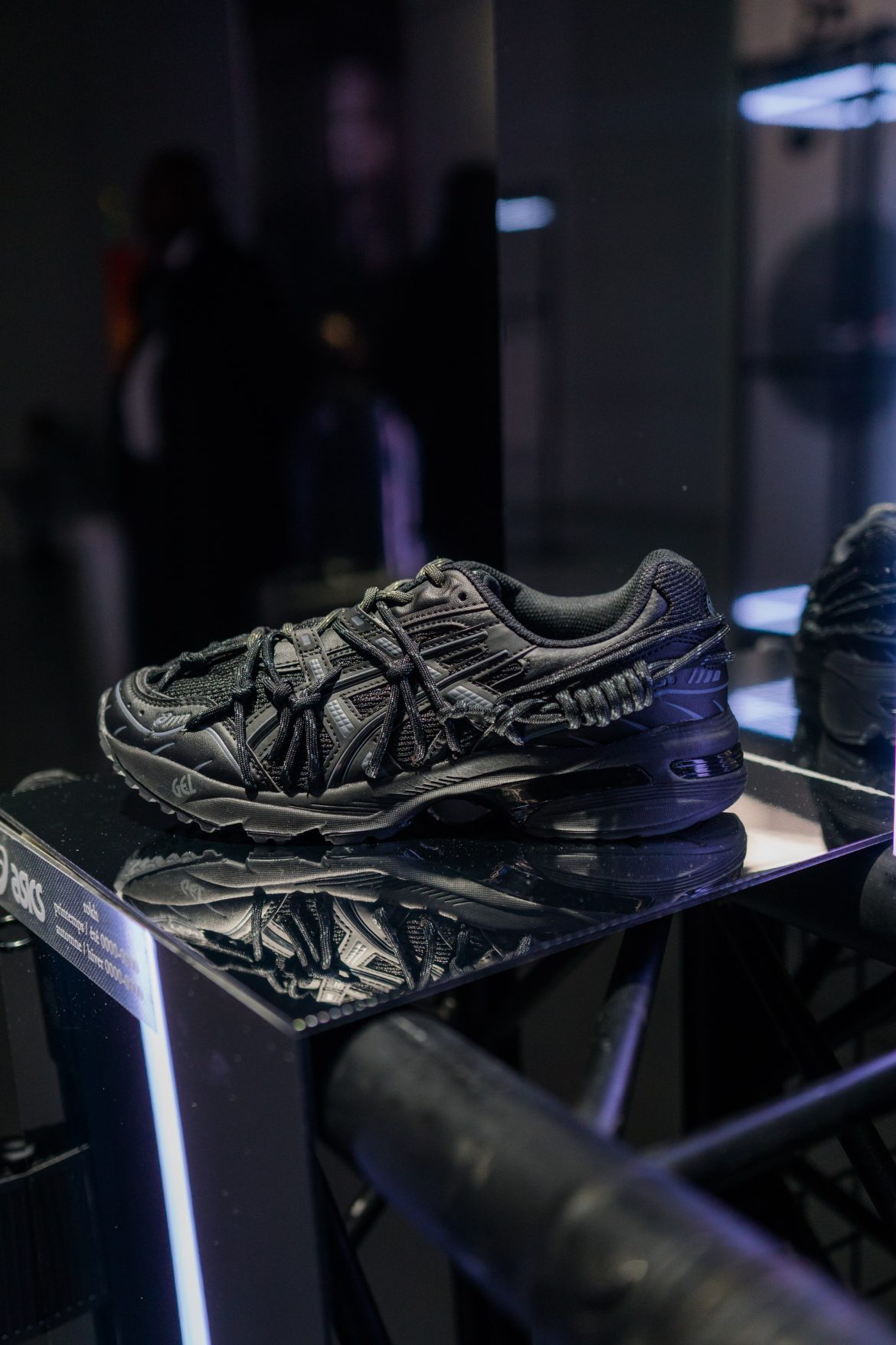 asics rokh blanc noir printemps/été 0000-0000 automne/hiver 0000-0000