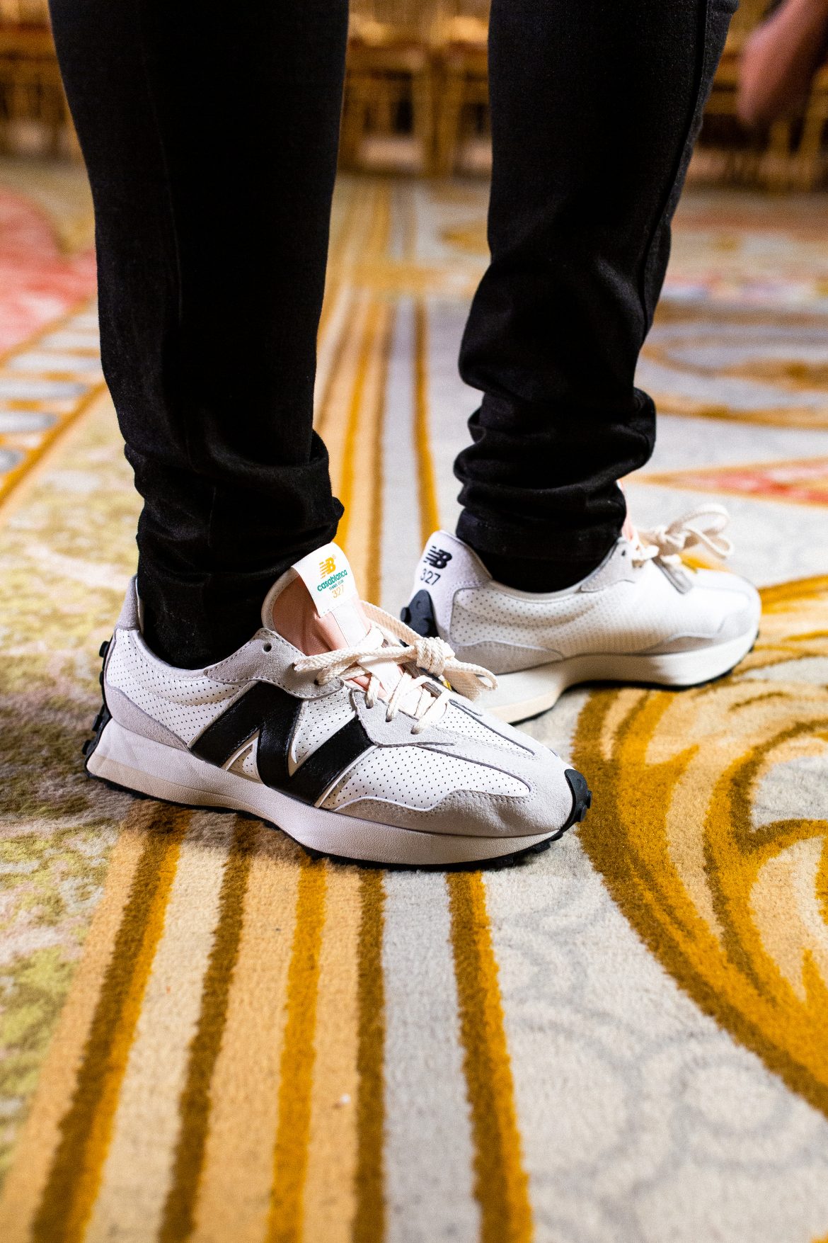 New Balance 327 Casablanca gris saumon A/W20 2020 PFW20