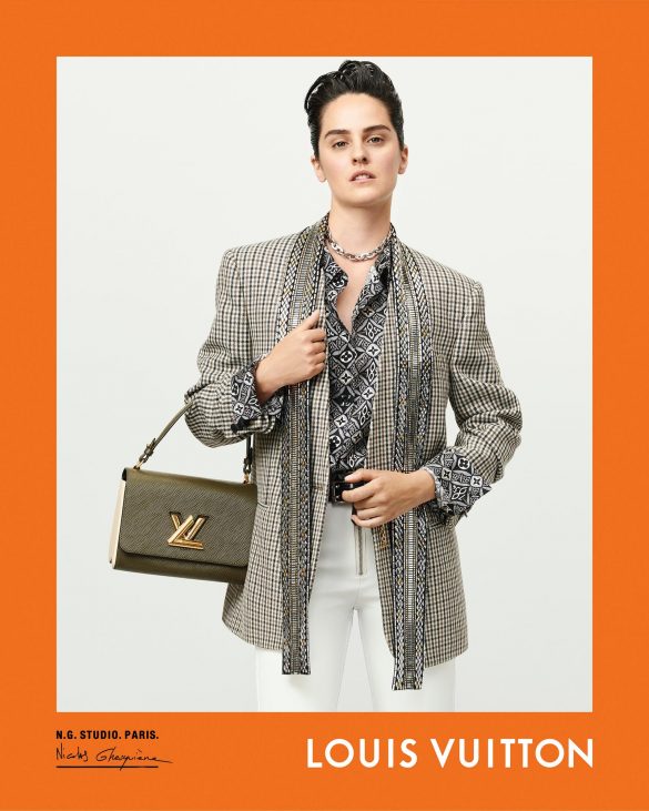 Noémie Merlant par Nicolas Ghesquière pour Louis Vuitton