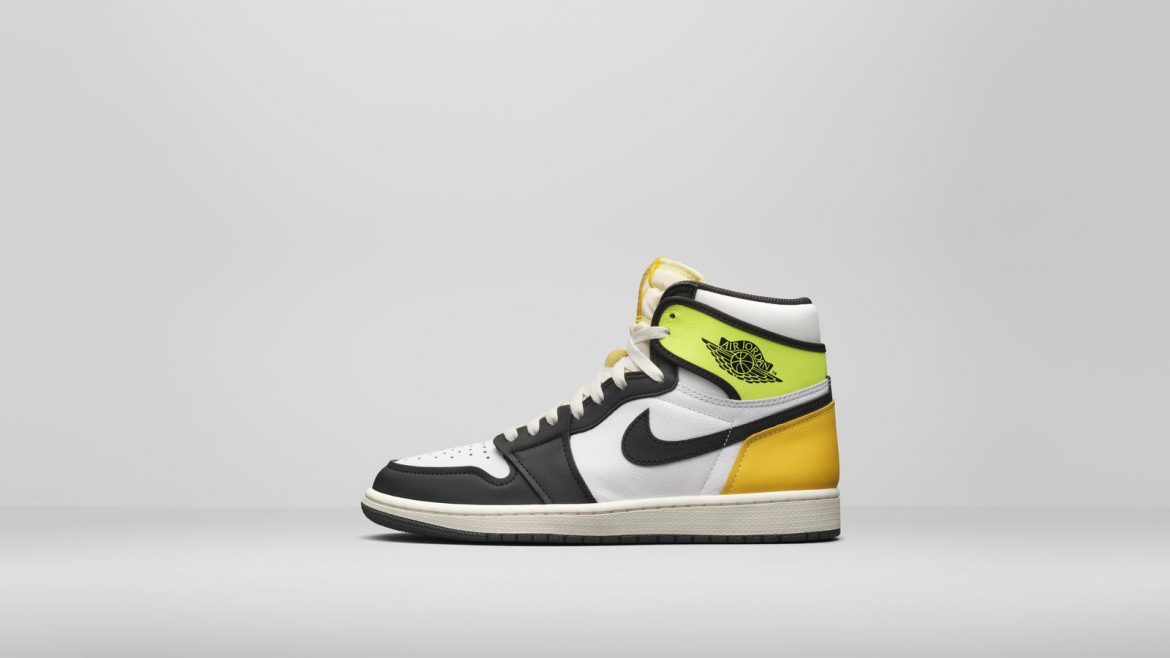 Air Jordan 1 Retro High OG Black Volt