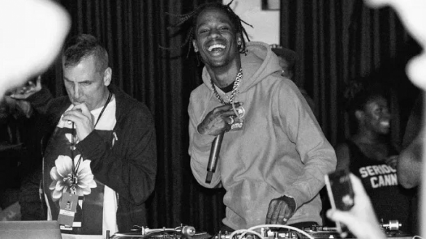 Mike-Dean-Travis-Scott