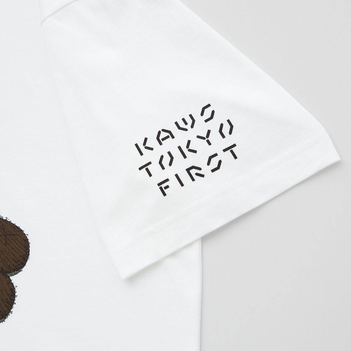 Kaws-Tokyo-First-Uniqlo