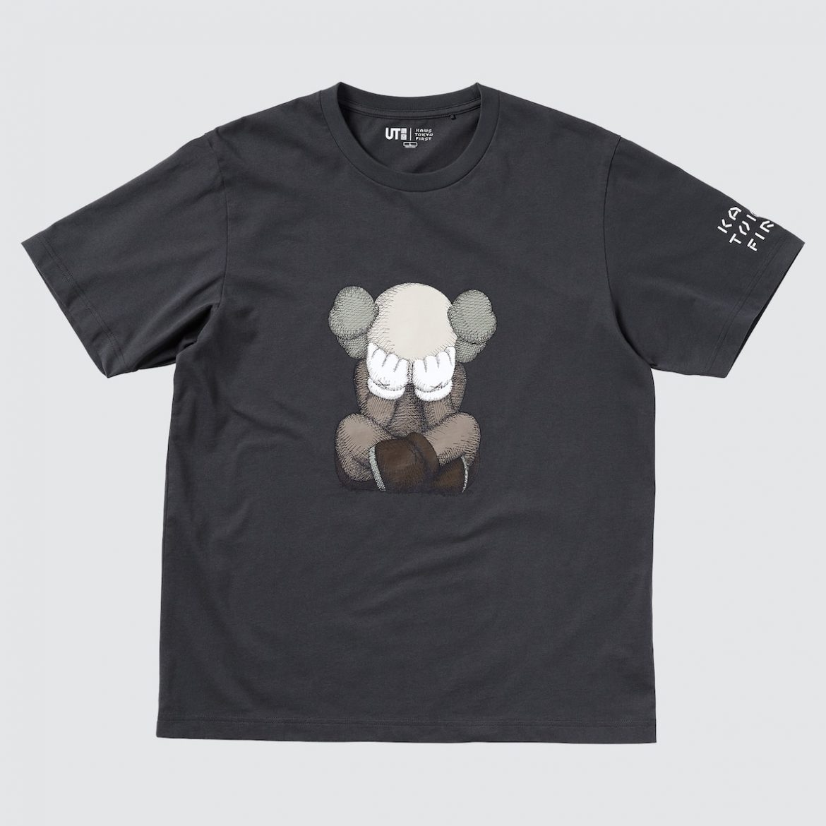 Kaws-Tokyo-First-Uniqlo