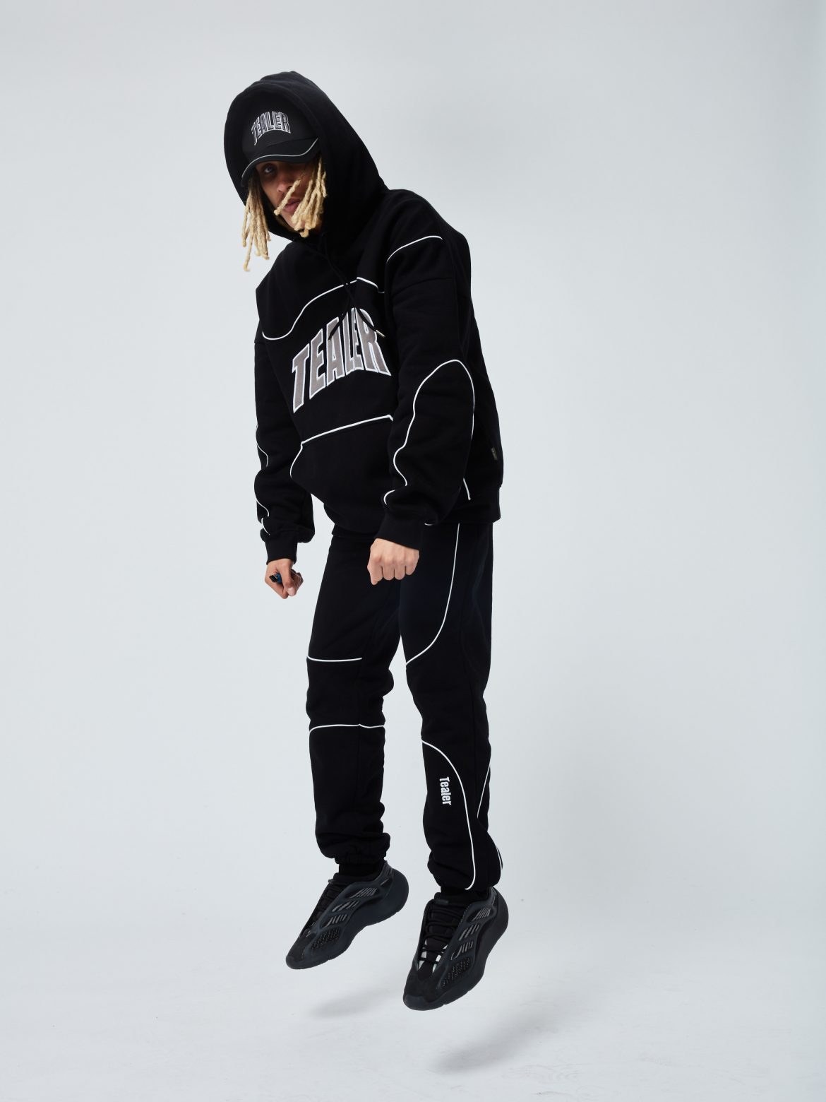 Tealer-FW2021-Lookbook