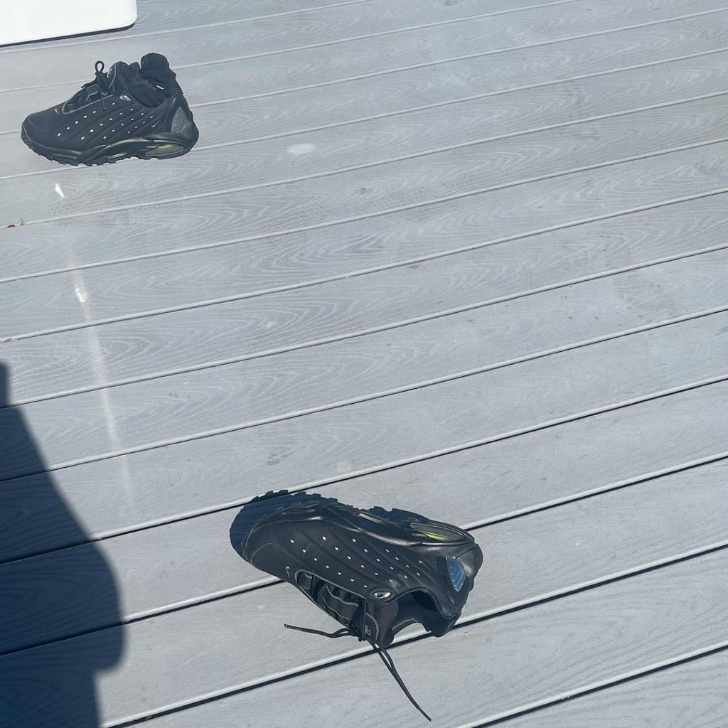 Nike-Hot-Step-Air-Terra-Nocta-Black