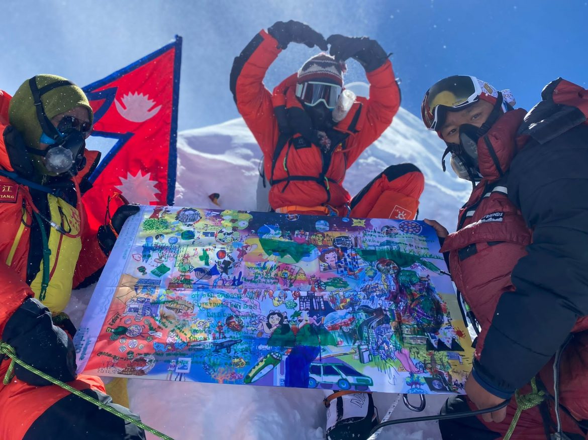 259fba23-4baa-4bf7-acd1-133ec8f29ad0