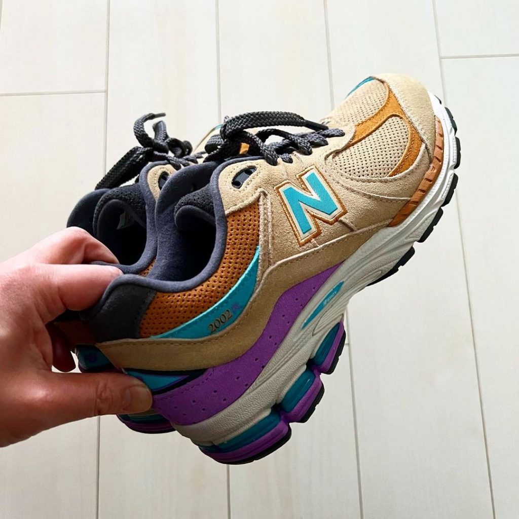 atmos-new-balance-2002R