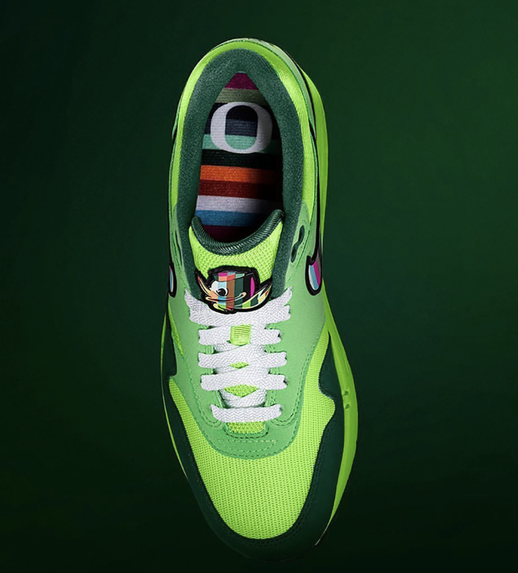 AIR MAX 1 FLYING FORMATIONS