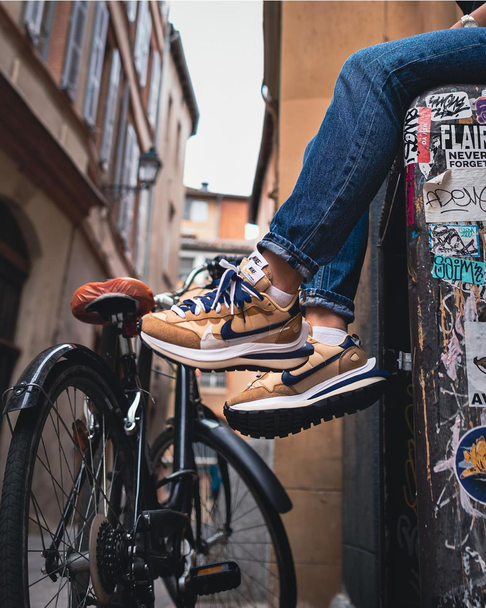 Nike Vaporwaffle Sacai Sesame Blue Void