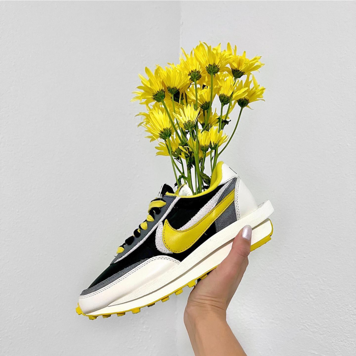 Nike LD Waffle Sacai Undercover Black Bright Citron