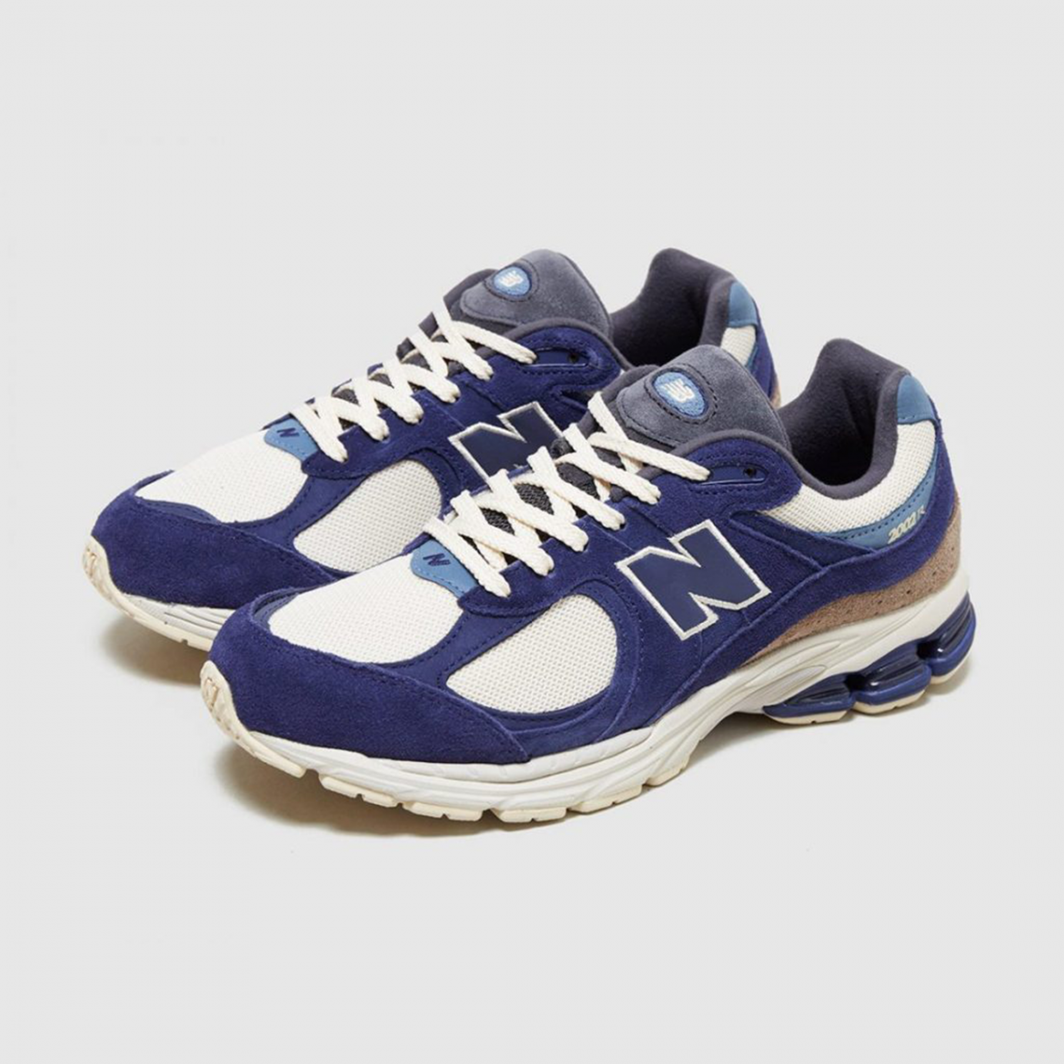 New-Balance-2002R-Cream-Blue