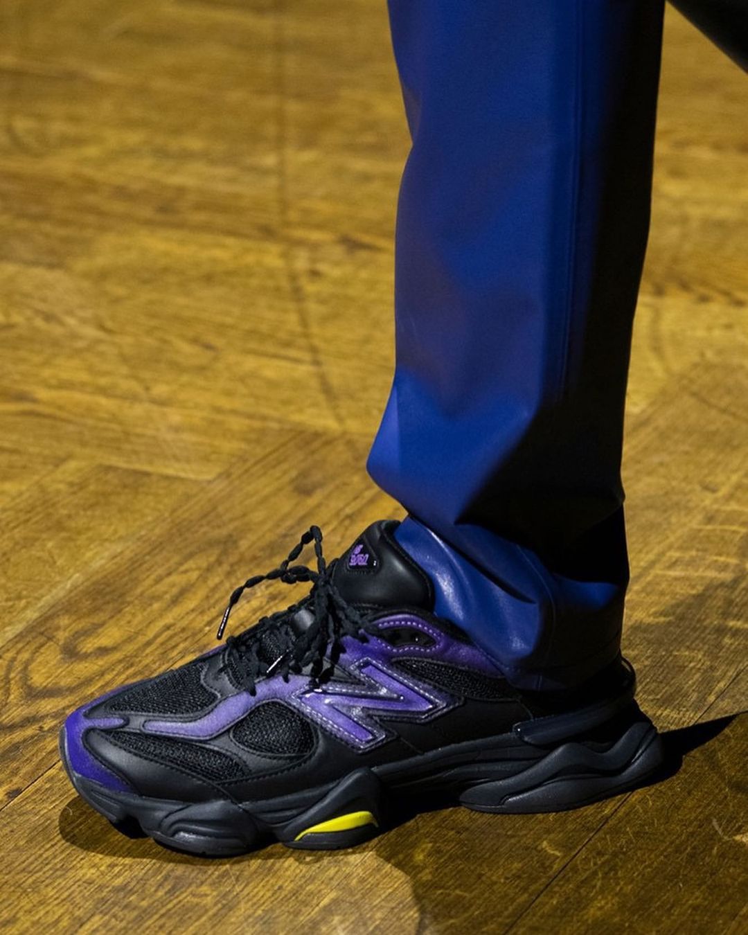 New-Balance-9060-Mowalola-pic-2 New-Balance-9060-Mowalola-pic-2