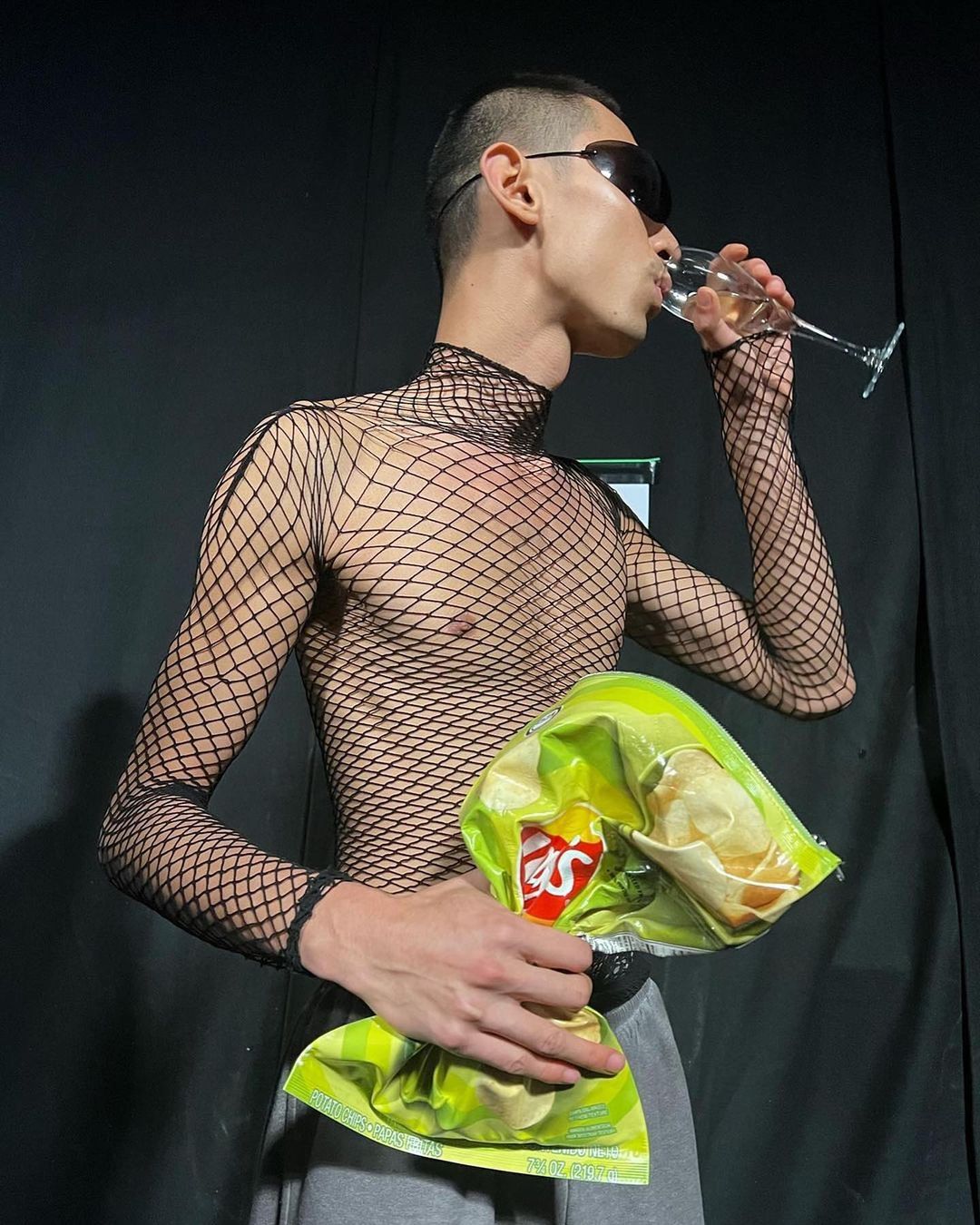 Sac-main-chips-balenciaga