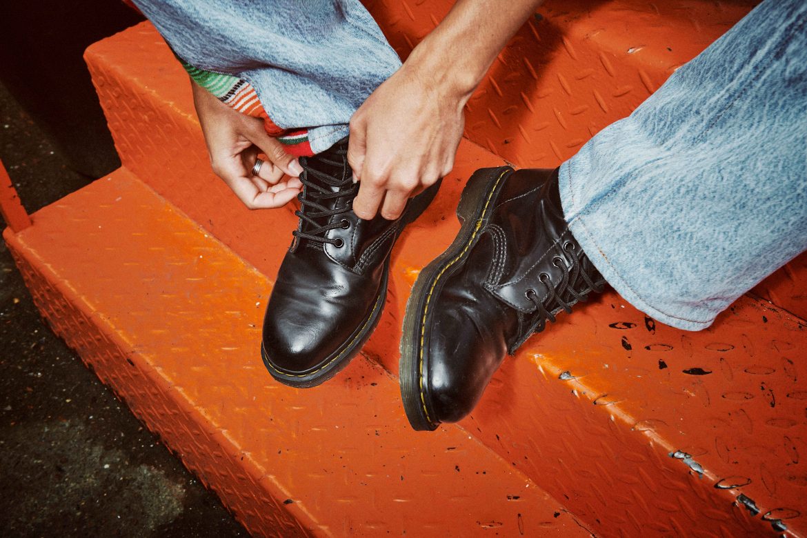 DR-MARTENS-MADE-STRONG